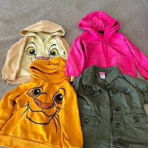 2 sweatshirts, 2 jackets, socks